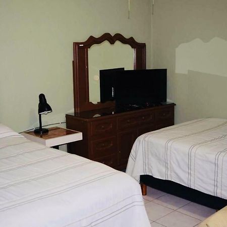 Brisas Del Caribe Suite Плайя-дель-Кармен Екстер'єр фото